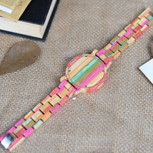 Charger l'image dans la galerie, Montre Arc-en-ciel en bois