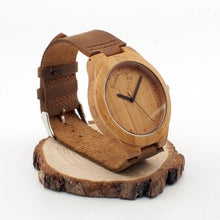 Charger l'image dans la galerie, Montre BOBO BIRD en bois pour hommes - PLUSKUNDETAIL