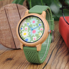 Charger l'image dans la galerie, Montre florale en bois