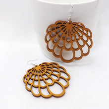 Charger l'image dans la galerie, Boucle d'oreilles TREAT