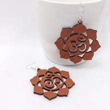 Charger l'image dans la galerie, Boucle d'oreilles FLOWER