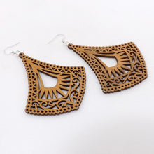 Charger l'image dans la galerie, Boucle d'oreilles ORGANIC